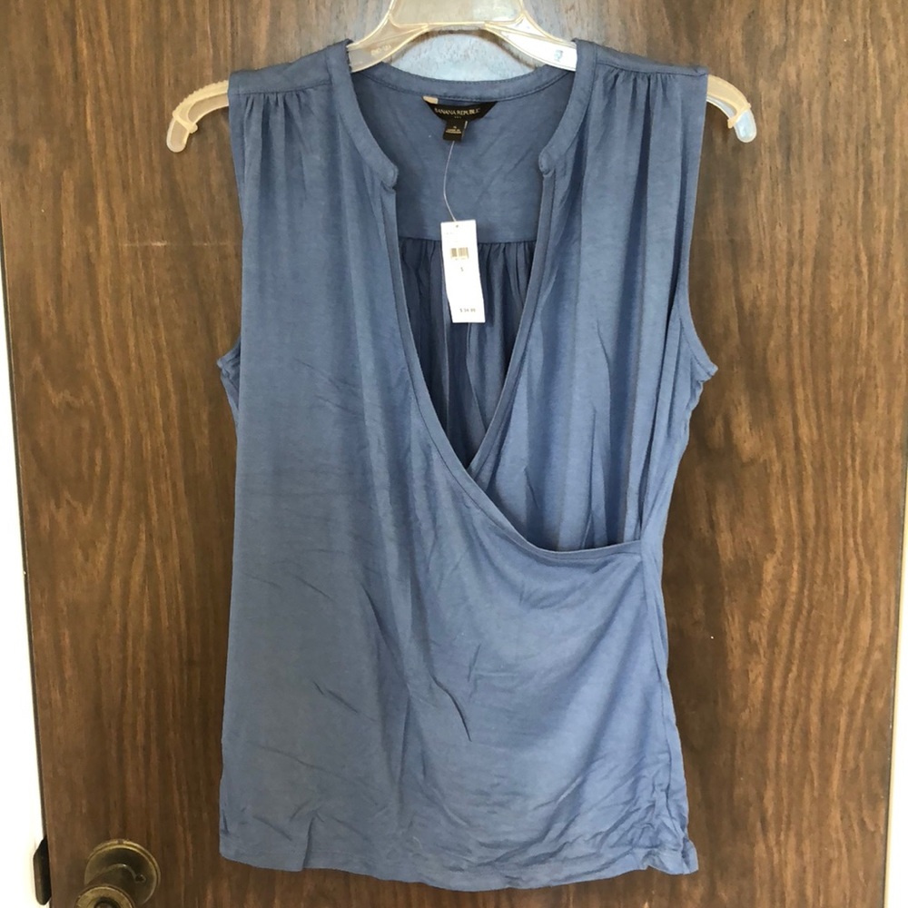 NET Banana Republic blue top. Size Small
